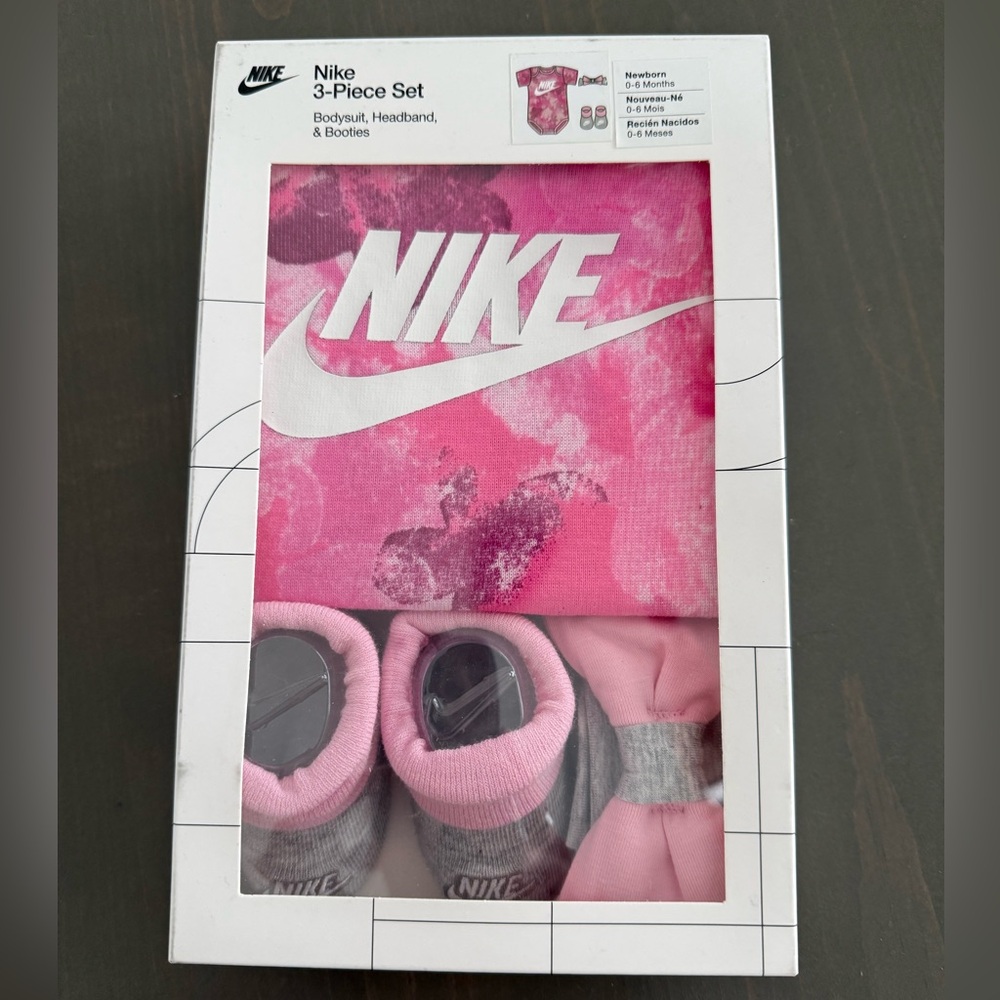 Nike Newborn Pink Tie-Dye Set